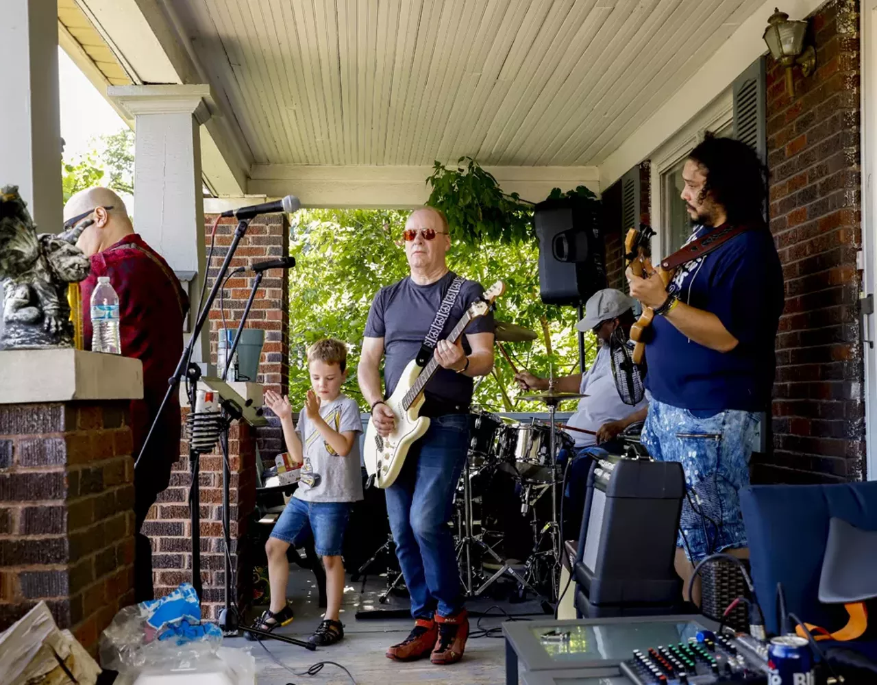 Image: All the beautiful people we saw at Ferndale's Front Porch fest