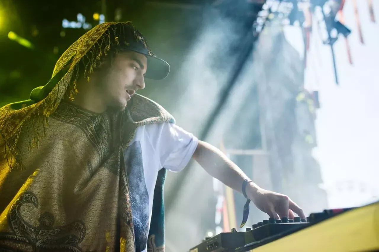 Image: All the crazy shit we saw at weekend 1 of Electric Forest