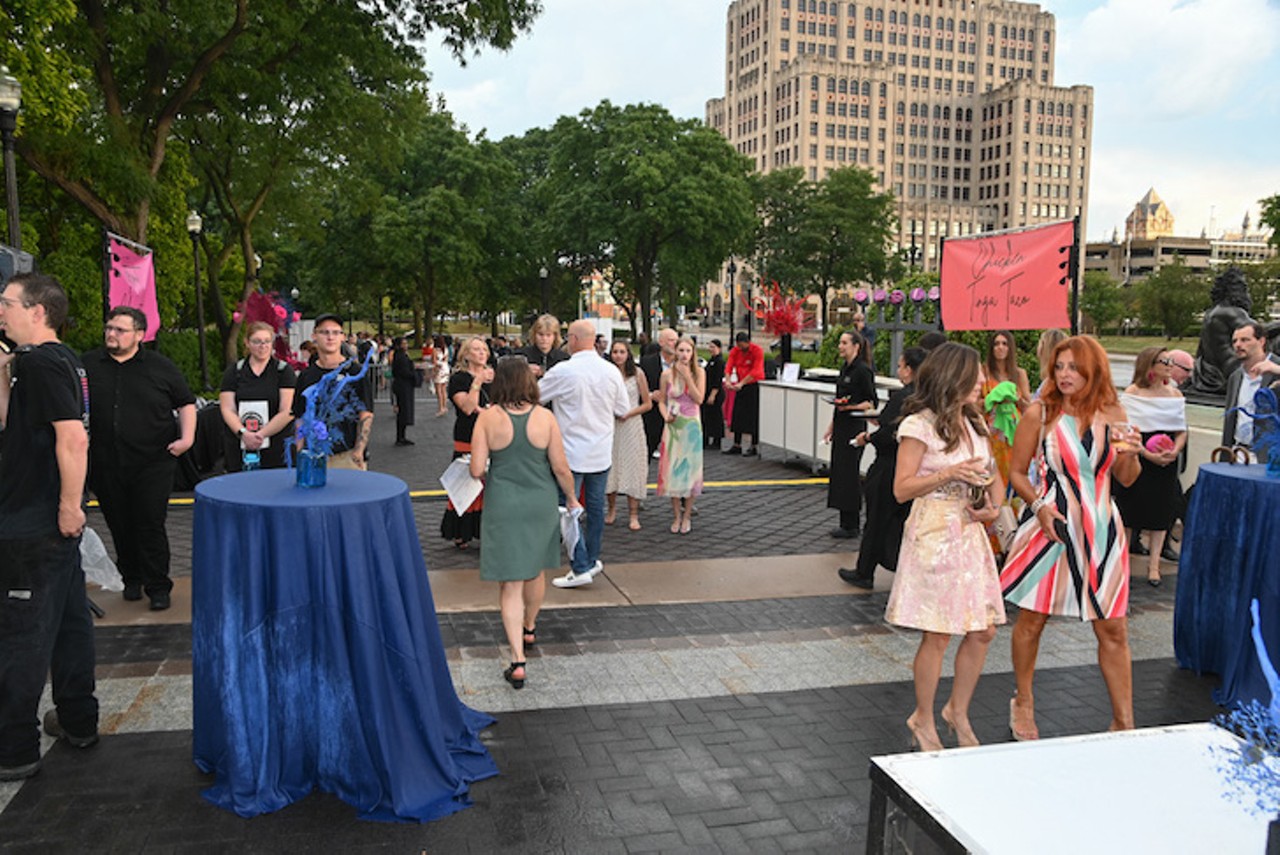 All the fashionable people we saw at the Fash Bash 2022 at the Detroit Institute of Arts