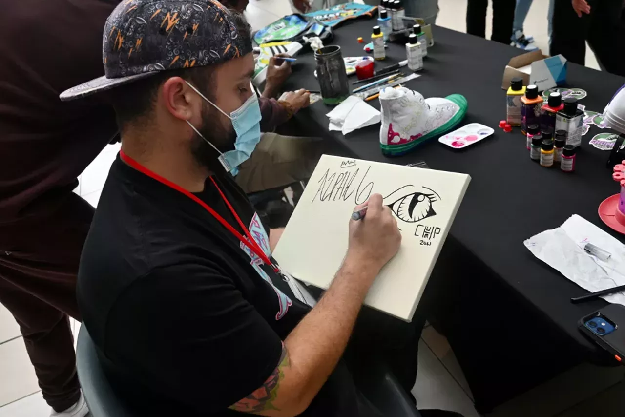 Image: All the sneaker heads we saw at the SNKR Show at Detroit's TCF Center