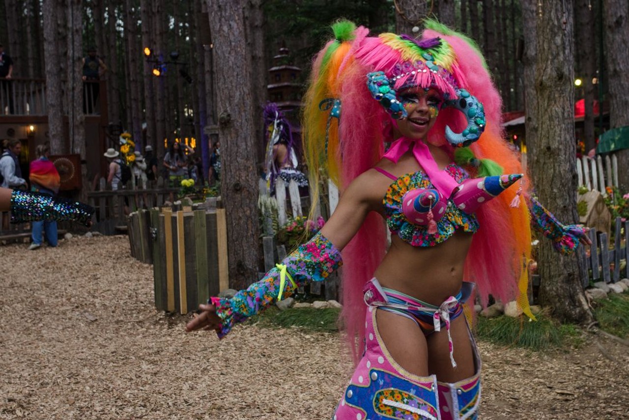All the weirdos we saw at day 2 of Electric Forest