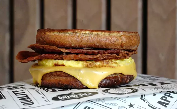 The breakfast sandwiches at A.M. Buzz include bacon, egg, and cheese served on French toast.