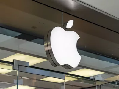 Apple plans to open a manufacturing academy in Detroit.