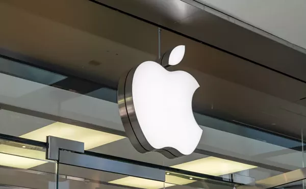 Apple plans to open a manufacturing academy in Detroit.