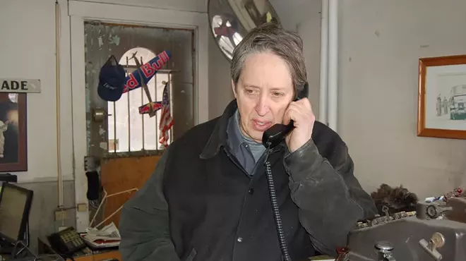 Image: At Detroit's Warholak Tire, The Service Includes Wisecracks