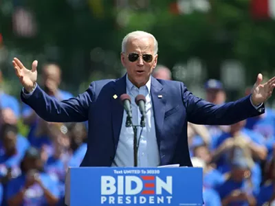 Image: Biden holds razor-thin lead in Michigan nail-biter with 90% of votes counted