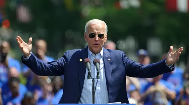 Image: Biden holds razor-thin lead in Michigan nail-biter with 90% of votes counted