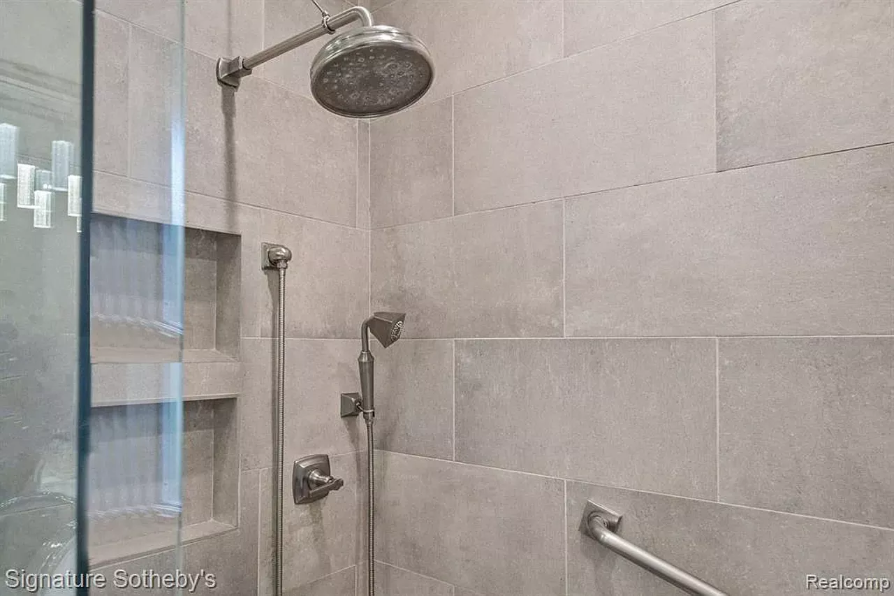 Image: Bloomfield home designed by Minoru Yamasaki listed for $2.95M
