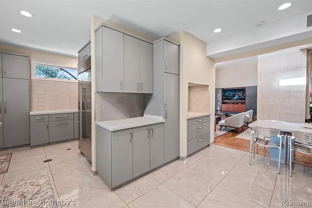 Image: Bloomfield home designed by Minoru Yamasaki listed for $2.95M