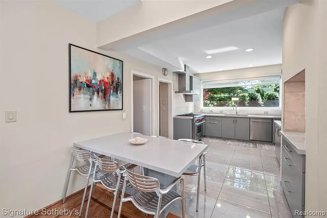 Image: Bloomfield home designed by Minoru Yamasaki listed for $2.95M