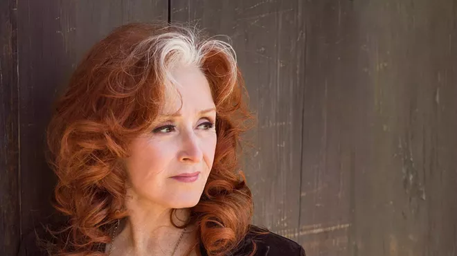 Image: Bonnie Raitt - Suite Rental Package