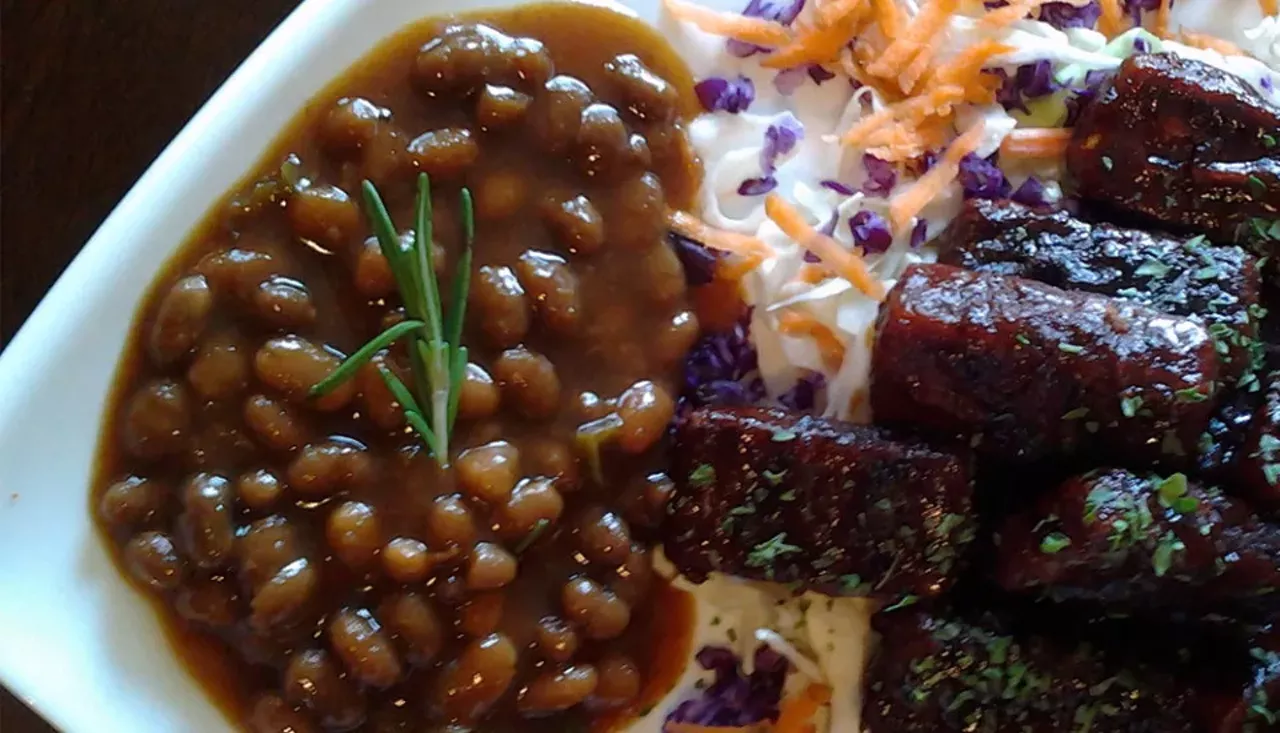 Detroit Vegan Soul is a 100% vegan cafe that offers a wide selection of traditional soul food recipes. They also offer gluten and soy free options. 8029 Agnes St., Detroit; 313-649-2759.