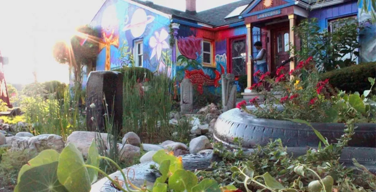 Part of the Innate Healing Arts Center, Golden Gate Vegetarian Café offers gourmet, vegetarian cuisine made with local ingredients and offer daily specials that are sure to please. 18700 Woodward Ave, Detroit; 313-366-2247.