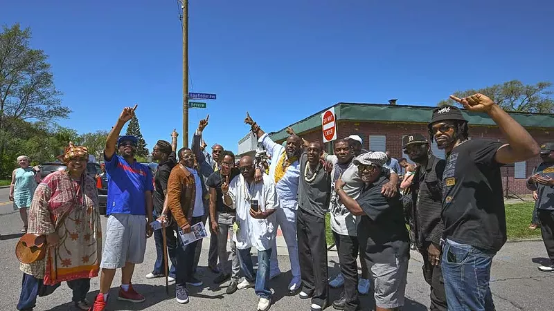 Image: City of Detroit honors Amp Fiddler by renaming Conant Gardens street