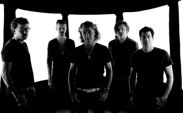 Image: Collective Soul & +Live+ Party Box Rental