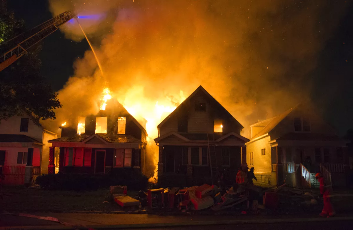 Image: One of more than 3,500 fires in Detroit in 2015. This fire spread to multiple homes.