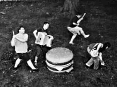 Image: Country-fried comrades