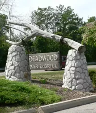 Image: Deadwood Bar & Grill