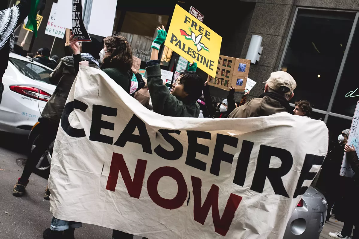 Image: Protesters call for a ceasefire at Sen. Debbie Stabenow’s Detroit office.