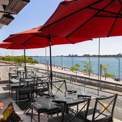 Joe Muer Seafood400 Renaissance Center, Detroit; barksidedogbar.comThis restaurant combines an elegant dining atmosphere with a focus on high-quality seafood. With stunning views of the Detroit River, this spot stands out for special occasions and live piano music.