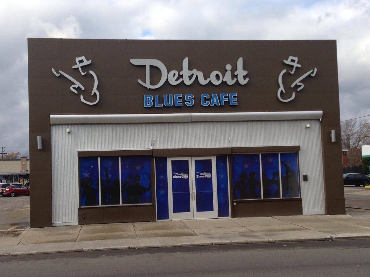 Detroit Blues Cafe
14493 Gratiot Ave., Detroit; 313-466-3400; detroitbluescafe.net
Renowned for its live blues performances and Southern-inspired dishes, this multi-level spot offers a perfect atmosphere for music lovers. On Thursday nights, there are free ballroom and hustle lessons offered on the lower level. New live music and DJ events take place every weekend, so visitors can always have a unique experience. 