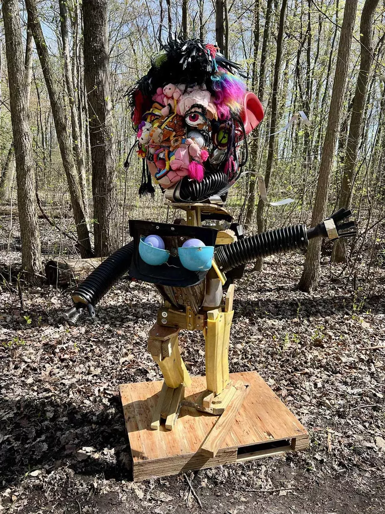 On the more whimsical side, artist Dale Teachout offered a pair of quirky, (sort of) anatomically correct human statues made of thrifted objects, like stuffed animals, pipes, mopheads, wheels and more. Nearby, Larry Tremaine’s animatronic “Karza, Queen of the Fire Dragons” gave court inside her lair, inviting visitors to stick their heads in her foam mouth.