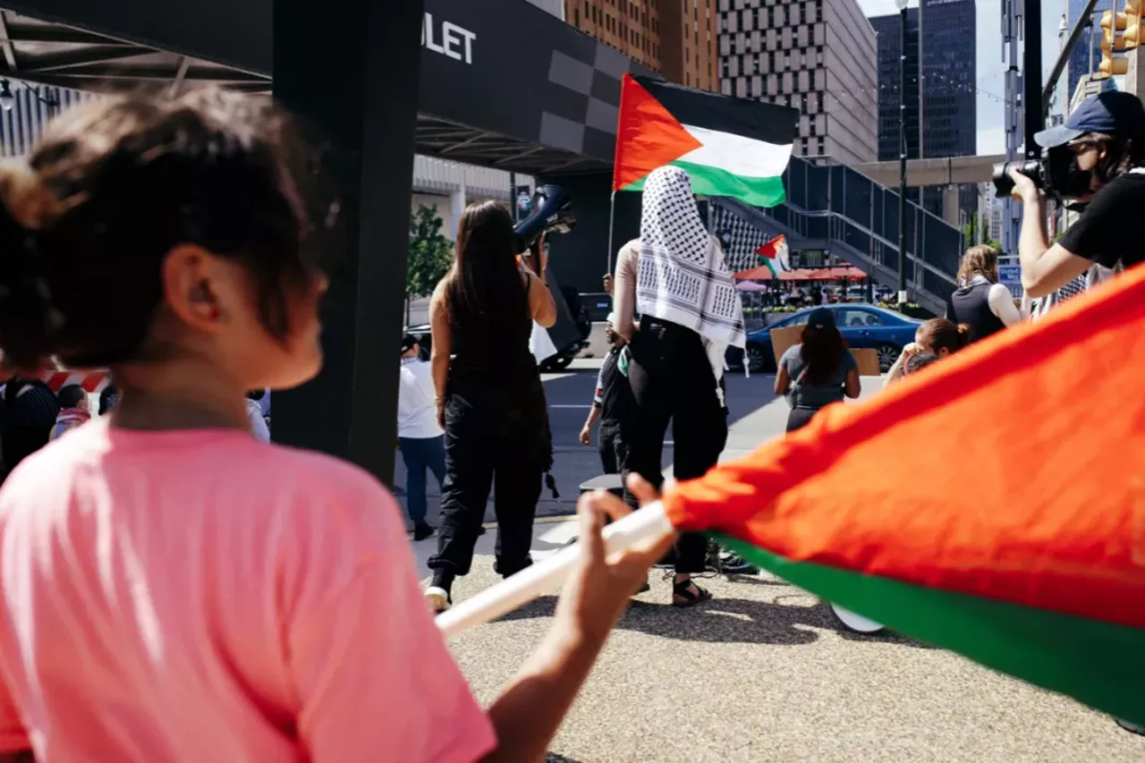 Image: Detroit police scrutinized for handling of pro-Palestinian protesters during Biden visit