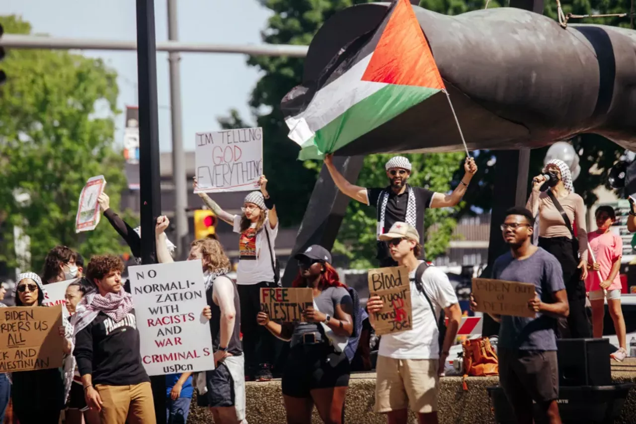 Image: Detroit police scrutinized for handling of pro-Palestinian protesters during Biden visit