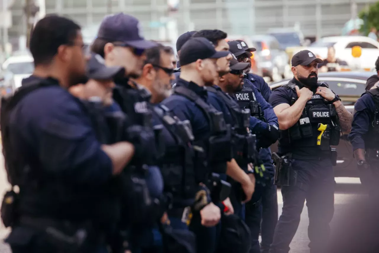 Image: Detroit police scrutinized for handling of pro-Palestinian protesters during Biden visit