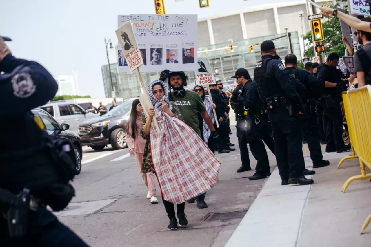 Image: Detroit police scrutinized for handling of pro-Palestinian protesters during Biden visit