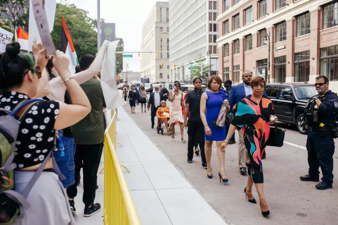 Image: Detroit police scrutinized for handling of pro-Palestinian protesters during Biden visit