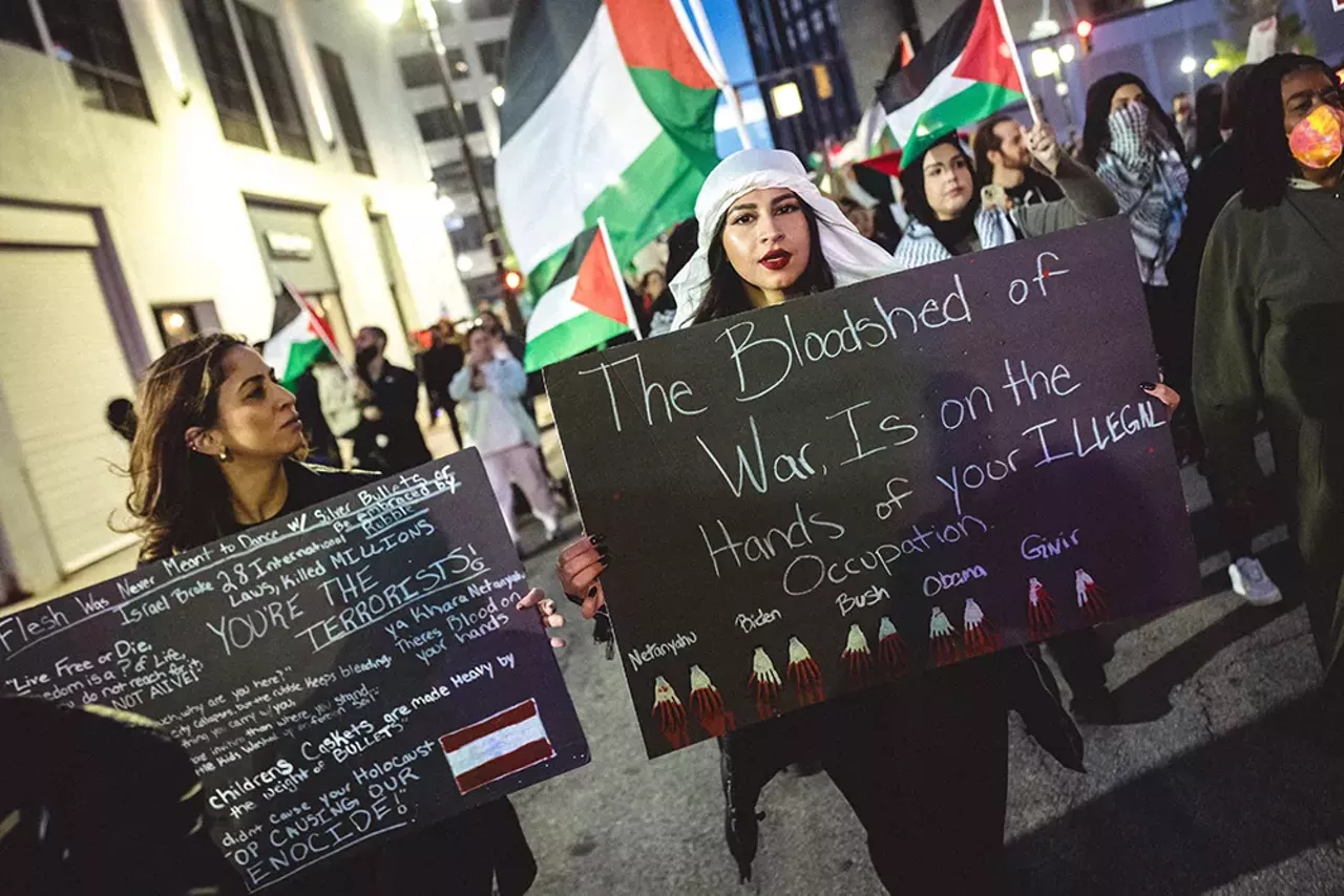 Image: Detroiters rally in support of Palestine [PHOTOS]