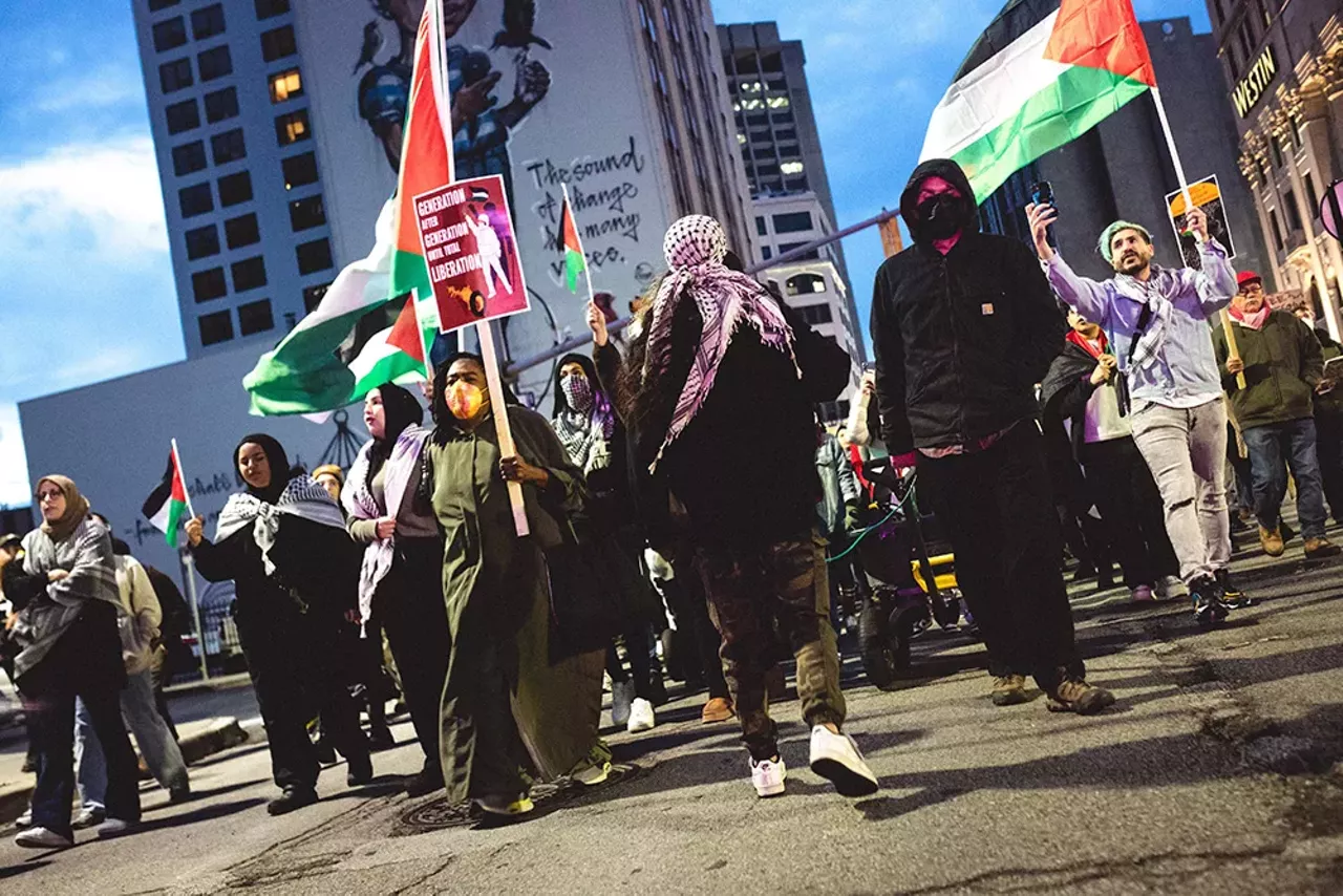 Image: Detroiters rally in support of Palestine [PHOTOS]