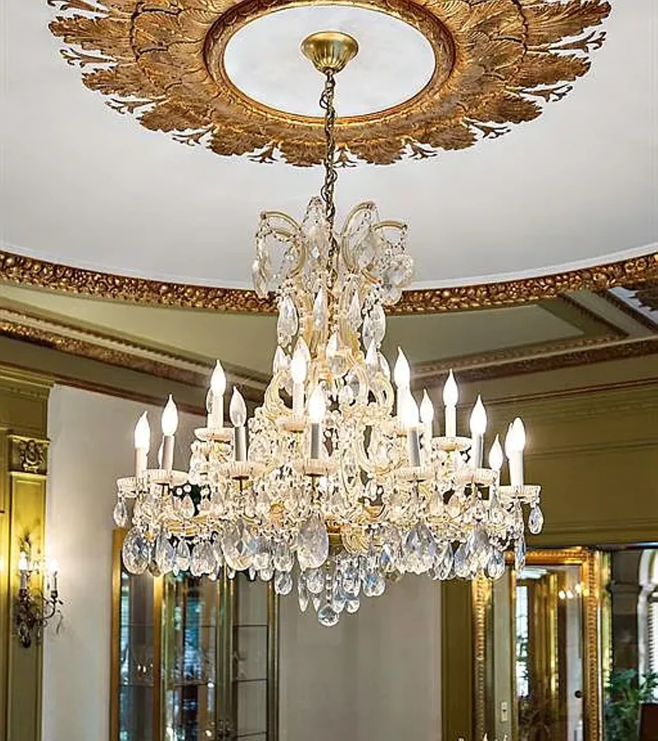 Image: Detroit's legendary Edward F. Fisher mansion in Boston-Edison district is now for sale