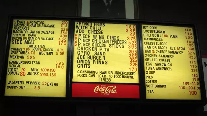 Duly's: Where the bill of fare includes wisecracks.