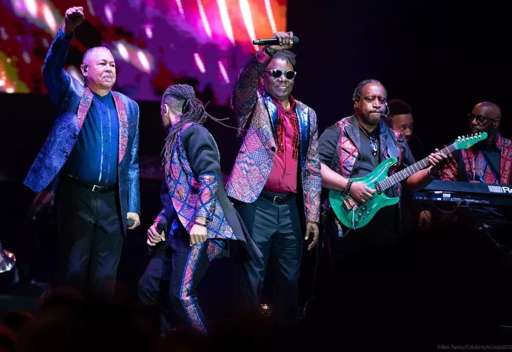 Earth, Wind & Fire performing in Chicago. The band is coming to Detroit in August.