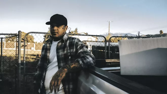 Image: Elijah Scott - In A Bar Somewhere Tour