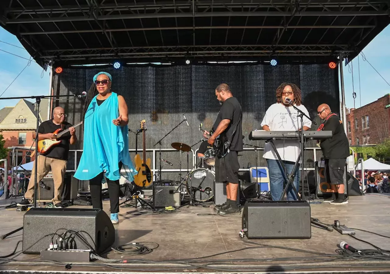 Image: Everyone we saw at the return of Dally in the Alley