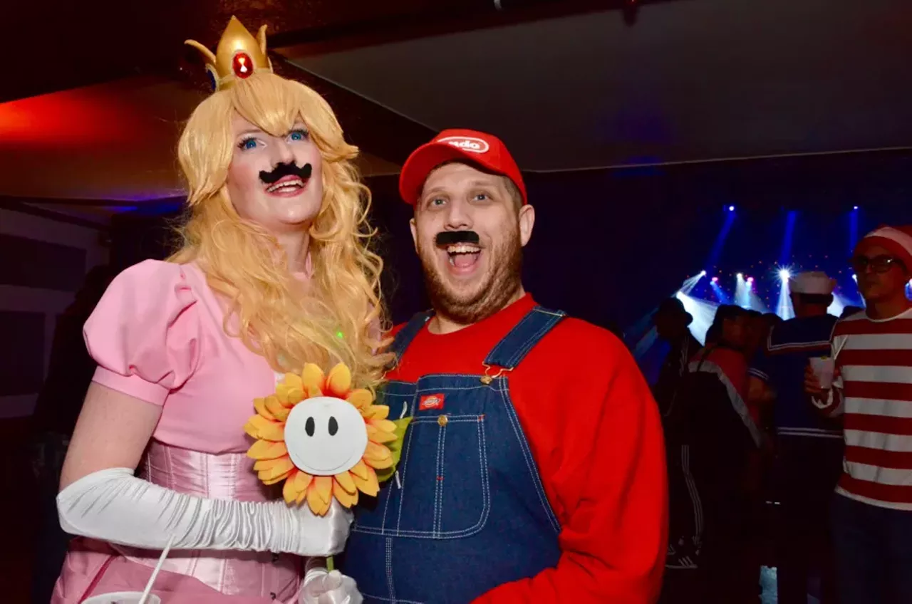 Image: Everyone we saw at the Stranger Things '80s Halloween Party at Royal Oak Music Theatre
