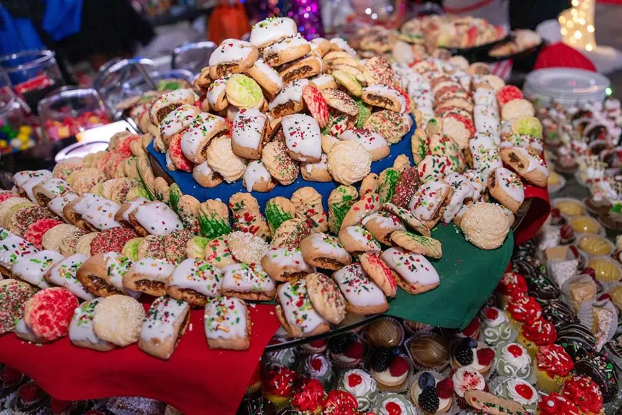 Image: Everyone we saw hobnobbin’ at Ford Field’s Hob Nobble Gobble charity event