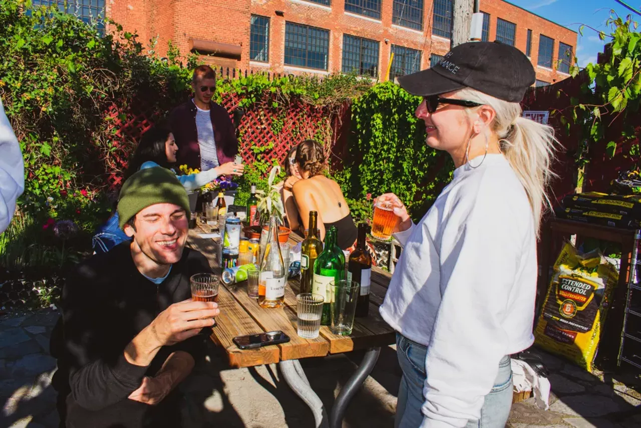 Image: Everyone we saw partying in Detroit during the daytime Memorial Day weekend