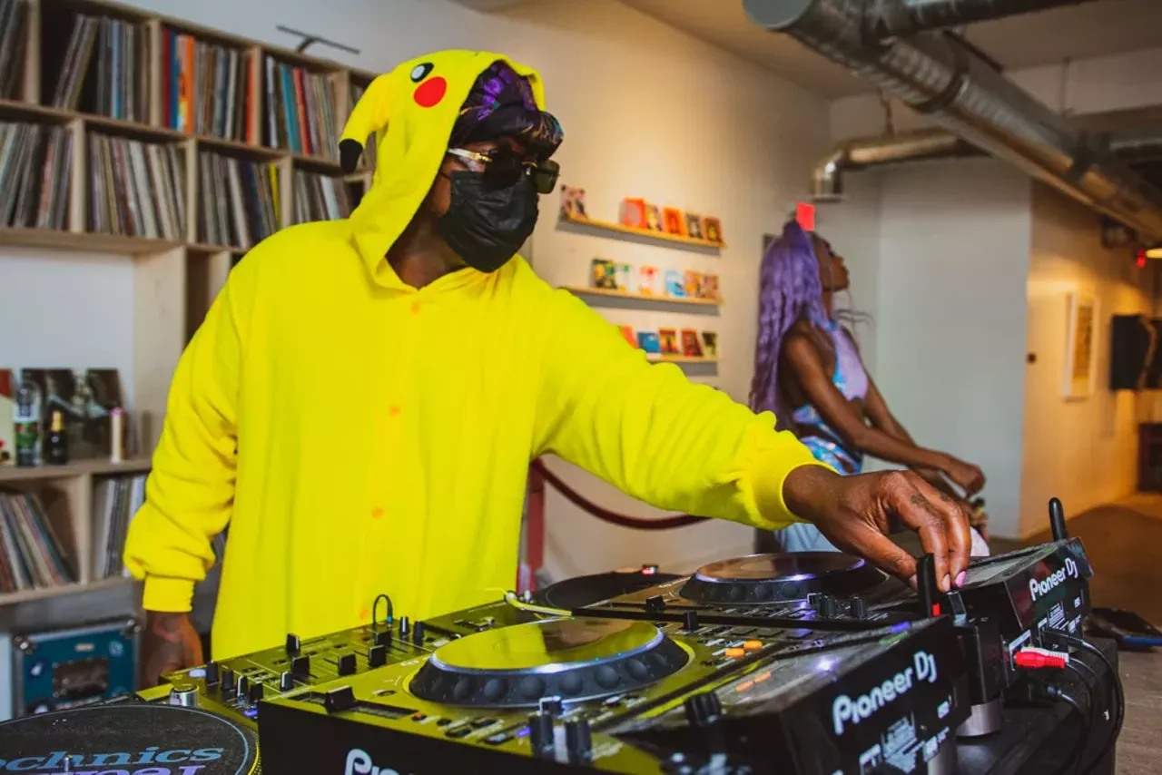 Image: Everyone we saw partying with Sheefy McFly at Detroit's Spot Lite during Micro Movement fest
