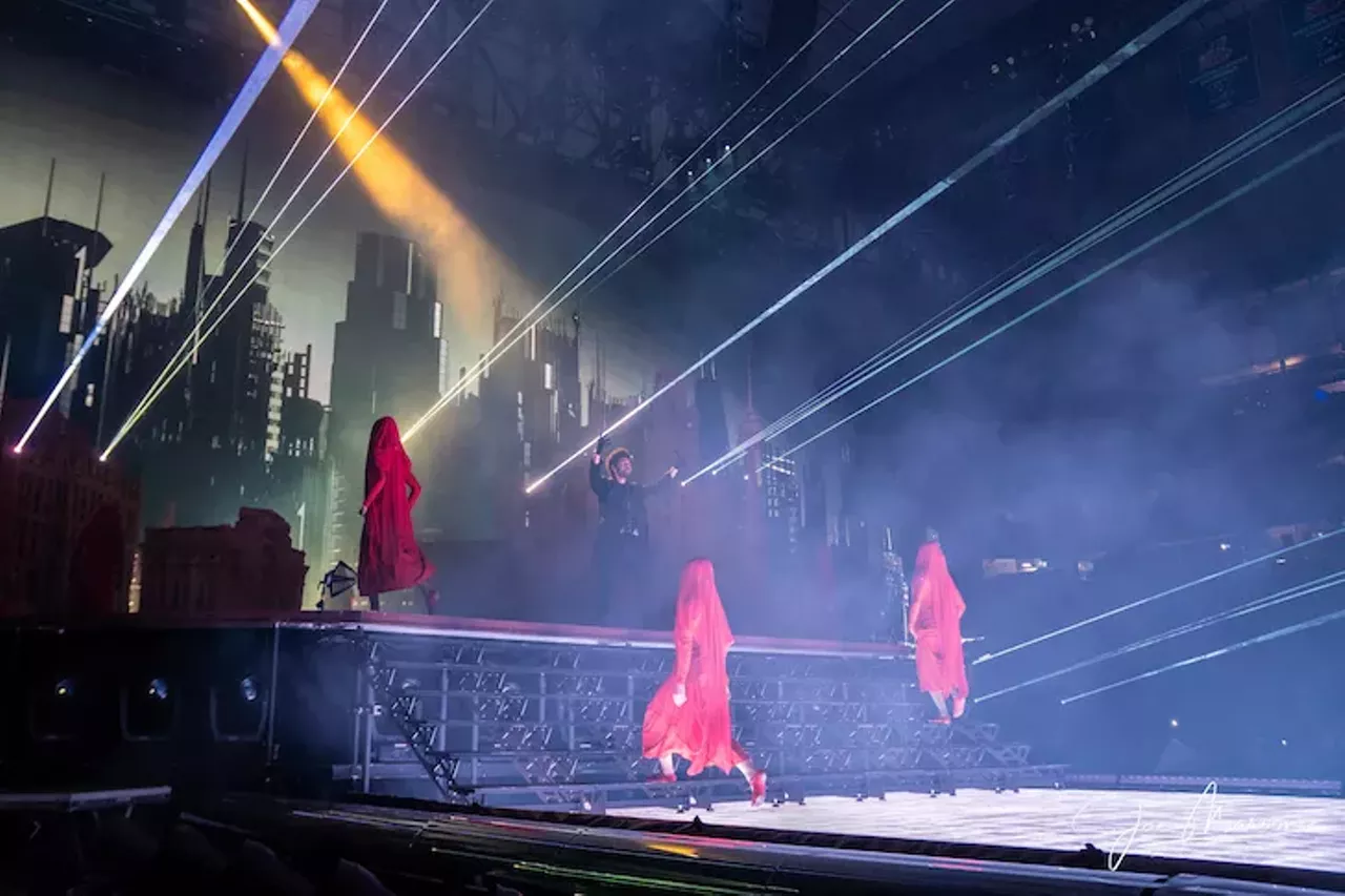Image: Everything we saw 'after hours' at The Weeknd's show at Detroit's Ford Field