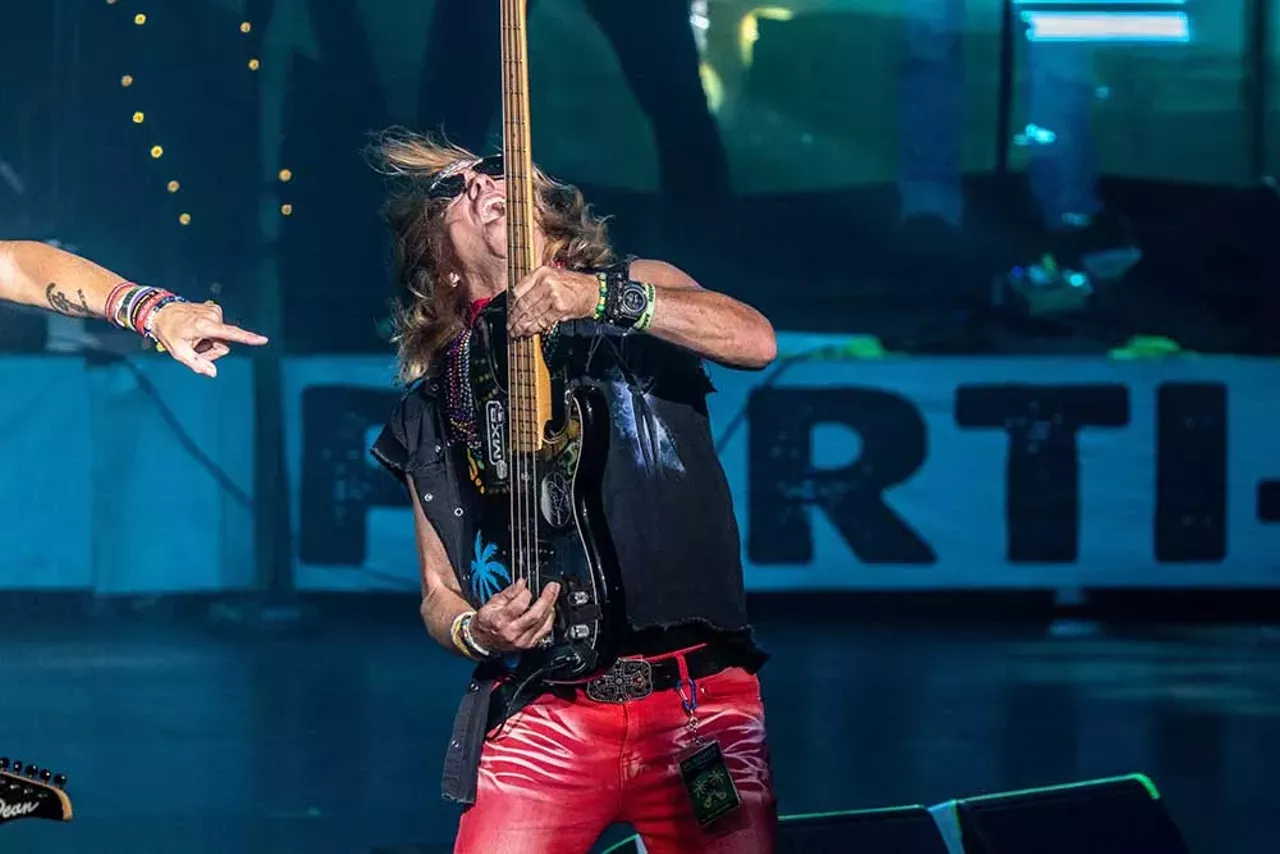 Image: Everything we saw at Bret Michaels’s ‘Parti-Gras 2.0’ tour