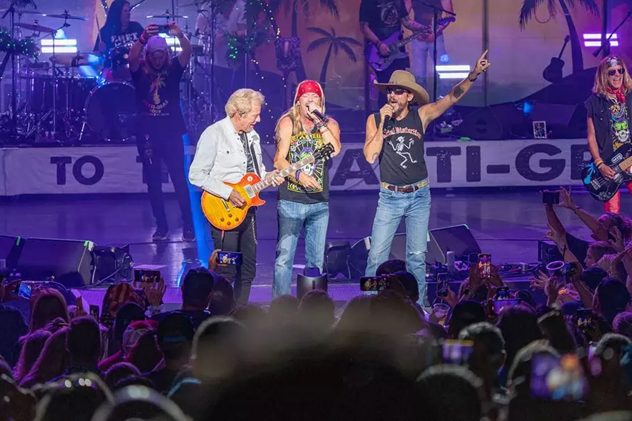 Image: Everything we saw at Bret Michaels’s ‘Parti-Gras 2.0’ tour