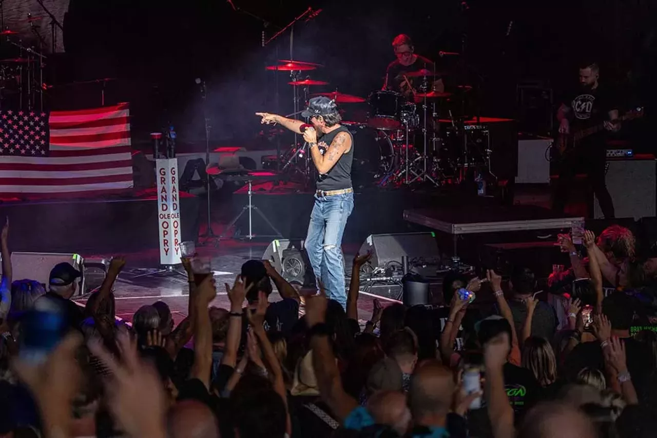 Image: Everything we saw at Bret Michaels’s ‘Parti-Gras 2.0’ tour