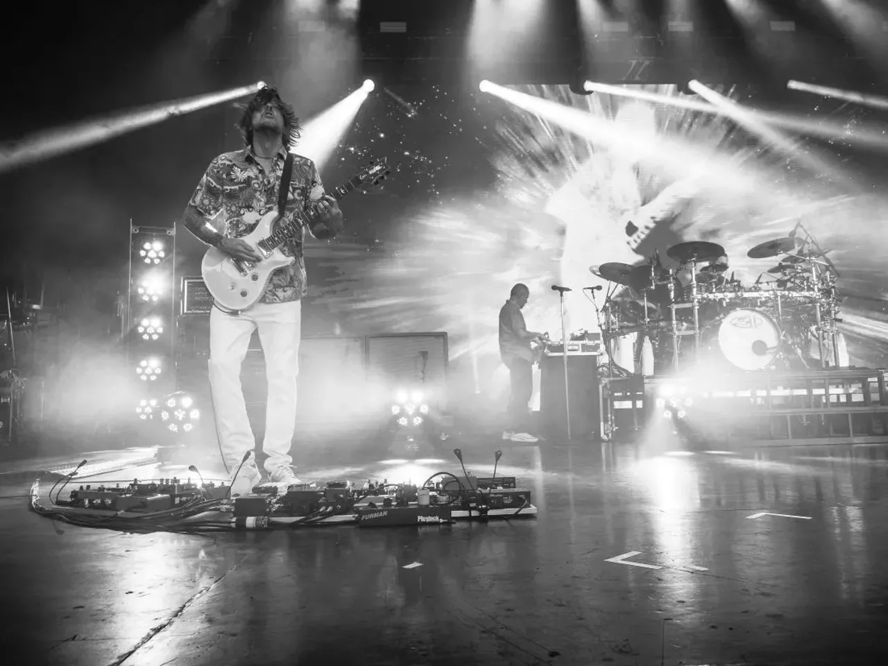 Image: Everything we saw at the 311 and Dirty Heads show at DTE Energy Music Theatre