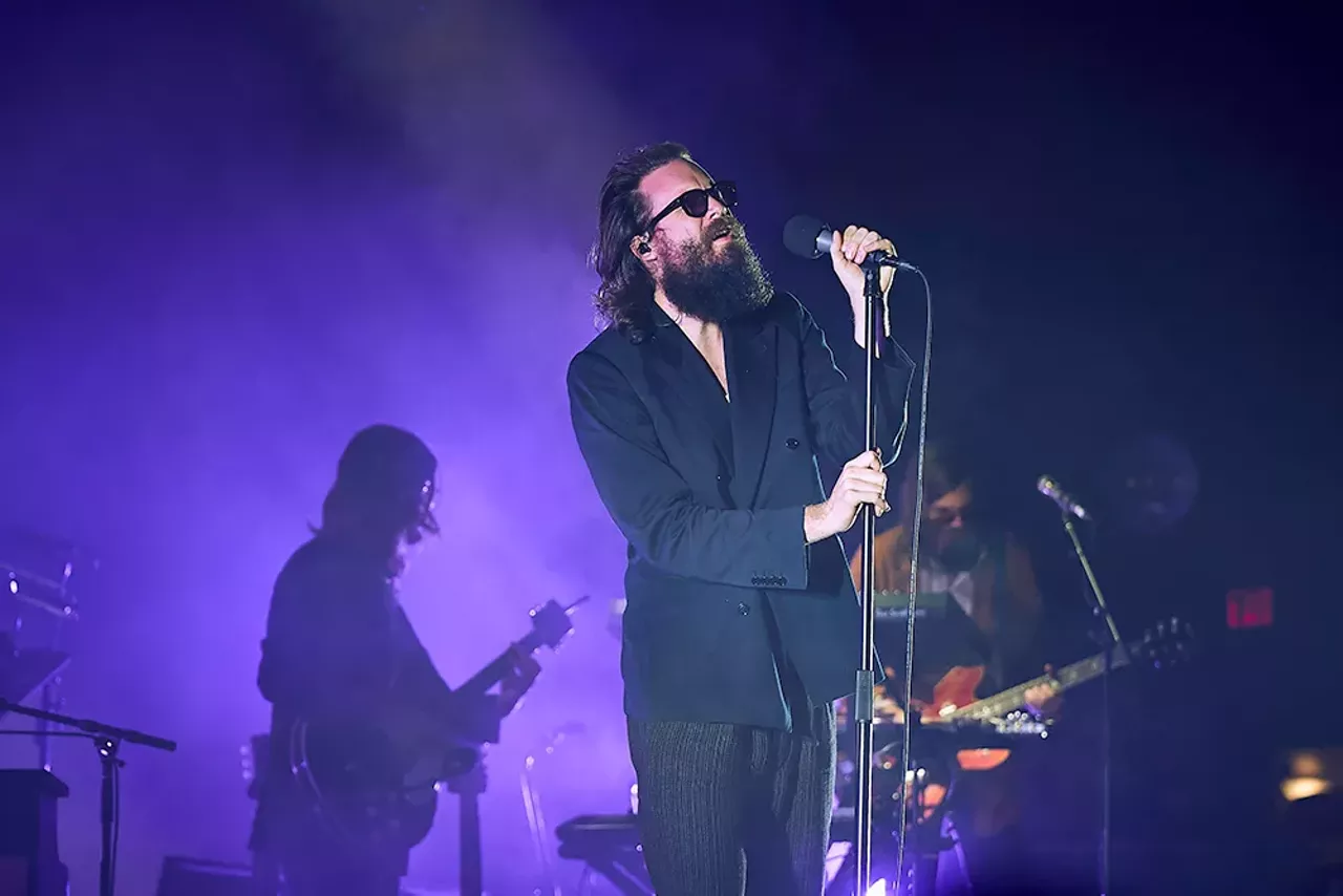 Image: Everything we saw at the Jason Isbell and Father John Misty show at the Fox Theatre