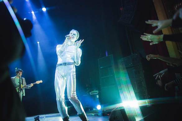 Everything we saw at the Neighbourhood show at the Fillmore Detroit