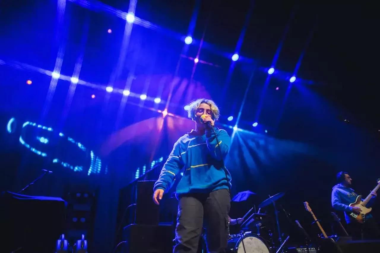 Image: Everything we saw at the Neighbourhood show at the Fillmore Detroit